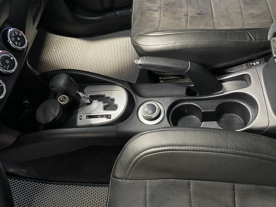 Peugeot 4007, 2010г., полный привод, вариатор