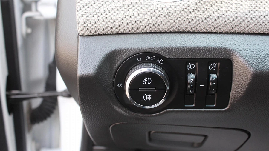 Chevrolet Cruze, 2013г., передний привод, механика
