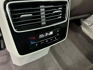 Volkswagen Tavendor, 2025г, полный привод, робот
