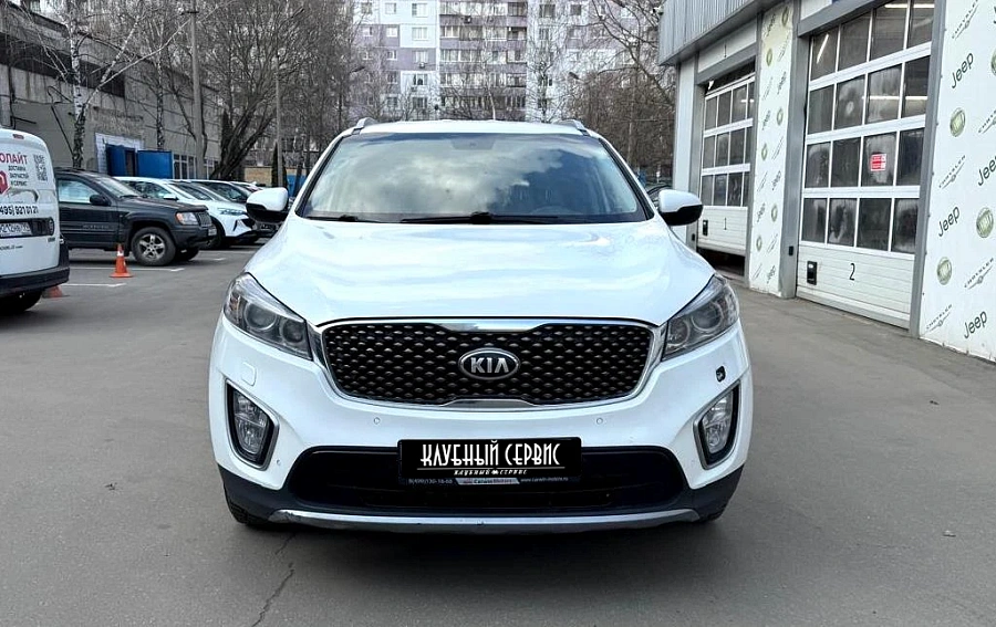 Kia Sorento, 2015г., полный привод, автомат