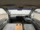 Mazda Bongo, 2002г., передний привод, механика