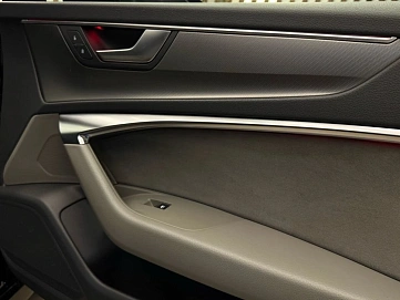 Audi A6, 2019г, полный привод, автомат