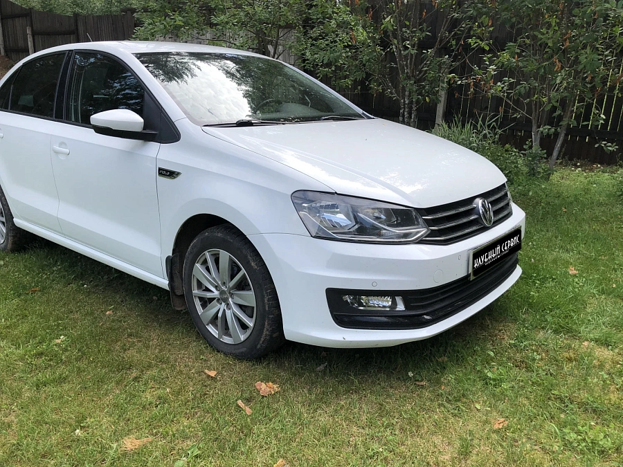 Volkswagen Polo, 2018г., передний привод, автомат