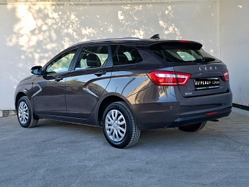 Lada (ВАЗ) Vesta, 2020г, передний привод, механика