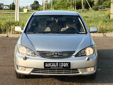 Toyota Camry, 2005г, передний привод, автомат