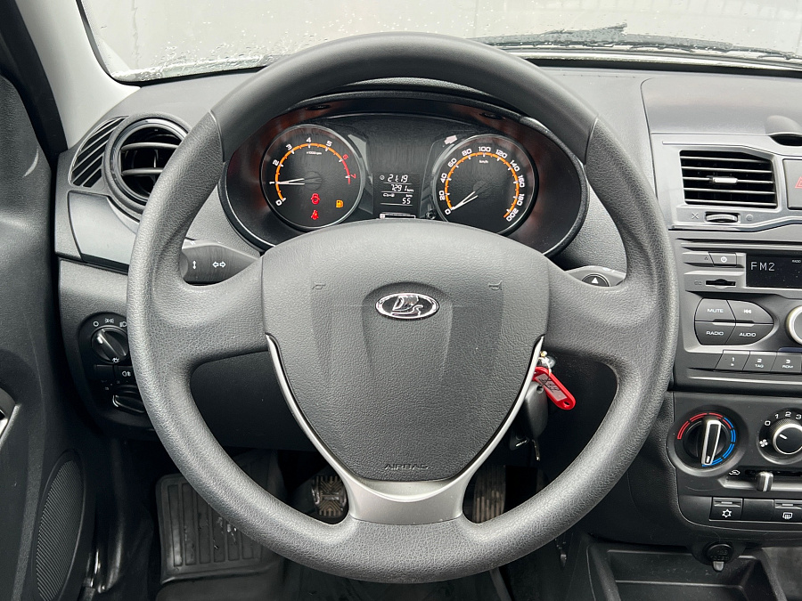 Lada (ВАЗ) Granta, 2023г., передний привод, механика
