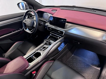 Geely Coolray, 2023г, передний привод, автомат