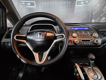 Honda Civic, 2009г, передний привод, автомат