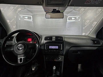 Volkswagen Polo, 2014г, передний привод, автомат