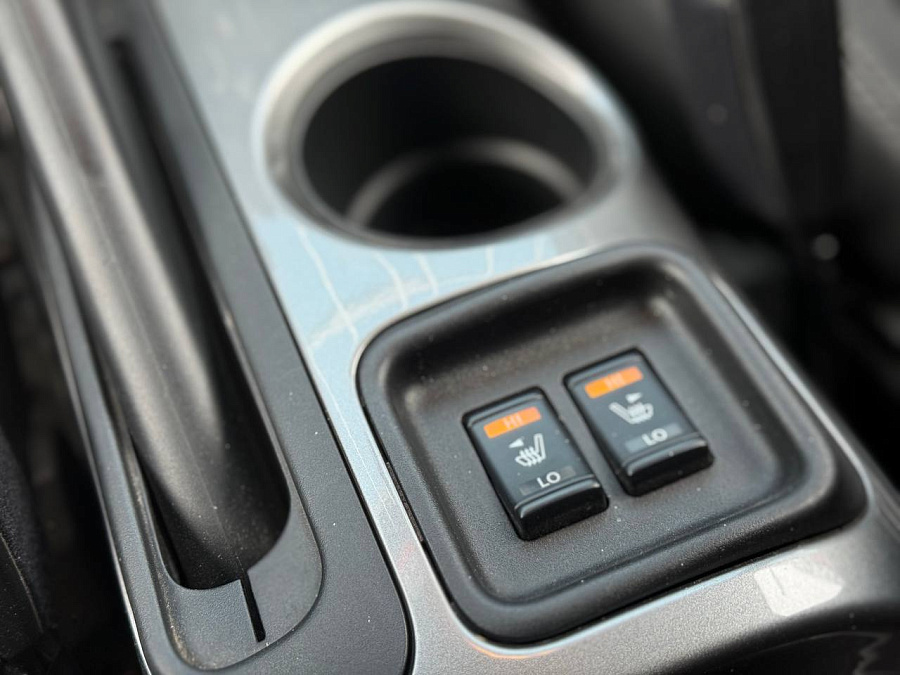 Nissan Juke, 2015г., передний привод, вариатор