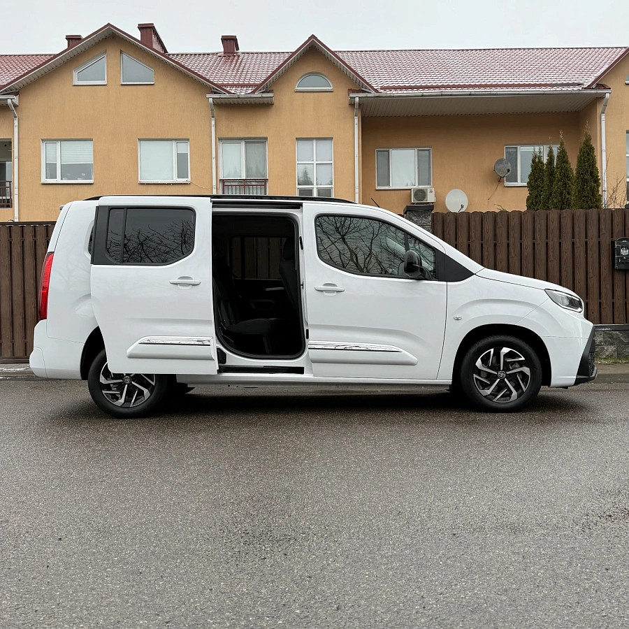 Toyota ProAce City, 2024г., передний привод, автомат