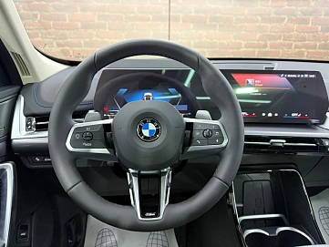 BMW X1, 2025г, полный привод, робот