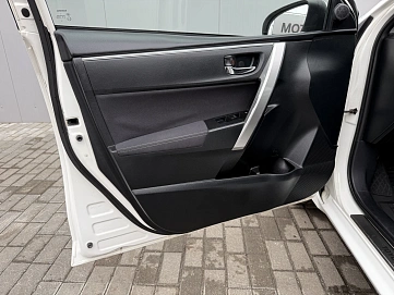 Toyota Corolla, 2013г, передний привод, механика