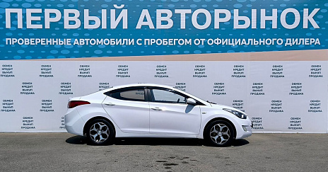 Hyundai Elantra, 2013г, передний привод, механика