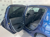 Peugeot , 2010г., передний привод, механика