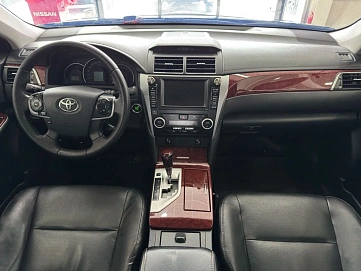 Toyota Camry, 2014г, передний привод, автомат