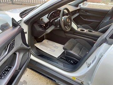 Porsche Taycan, 2022г, полный привод, автомат