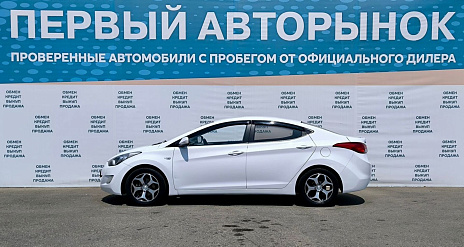 Hyundai Elantra, 2013г, передний привод, механика