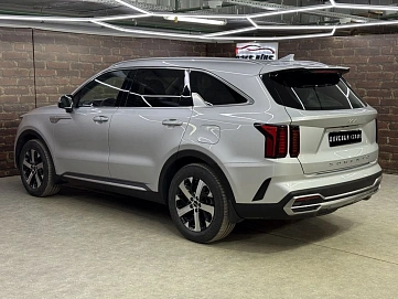 Kia Sorento, 2023г, полный привод, робот