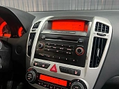Kia Ceed, 2009г., передний привод, автомат