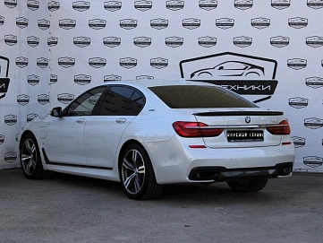 BMW , 2018г., полный привод, автомат