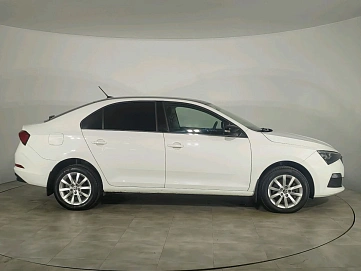 Skoda Rapid, 2021г, передний привод, робот