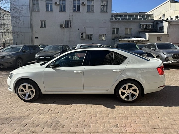 Skoda Octavia, 2017г, передний привод, механика