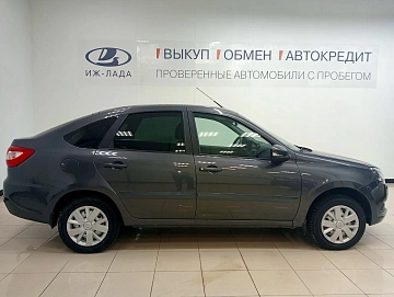 Lada (ВАЗ) Granta, 2022г, передний привод, механика