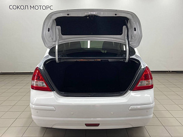 Nissan Tiida, 2013г, передний привод, механика