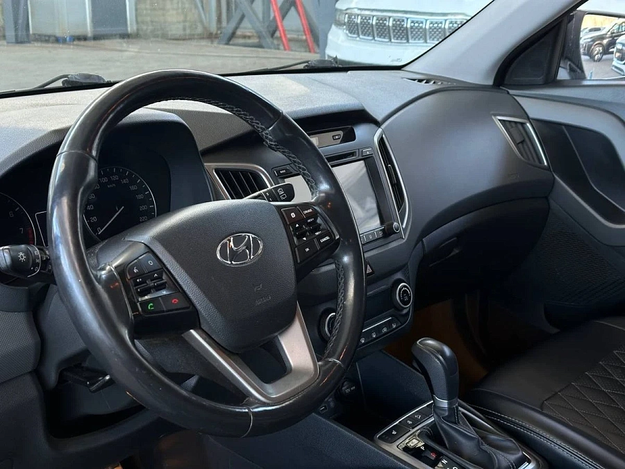 Hyundai Creta, 2017г., передний привод, автомат