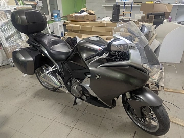 Honda VFR 1200, 2012г, Кардан привод, АКПП