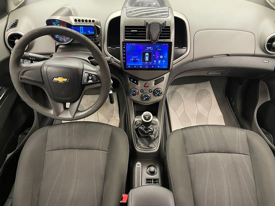 Chevrolet Aveo, 2012г., передний привод, механика
