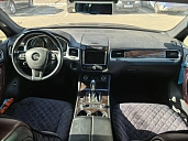 Volkswagen Touareg, 2011г., полный привод, автомат