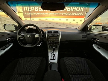 Toyota Corolla, 2012г, передний привод, автомат