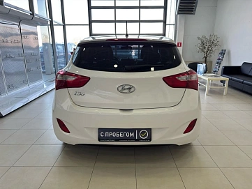 Hyundai i30, 2014г, передний привод, механика