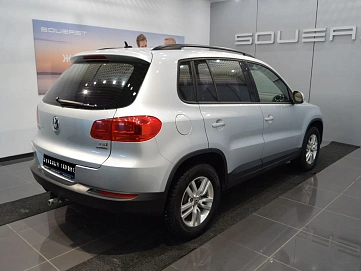 Volkswagen Tiguan, 2013г, передний привод, механика