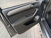 Volkswagen Touran, 2018г., передний привод, механика