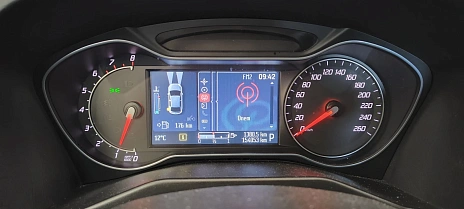 Ford Mondeo, 2012г, передний привод, робот