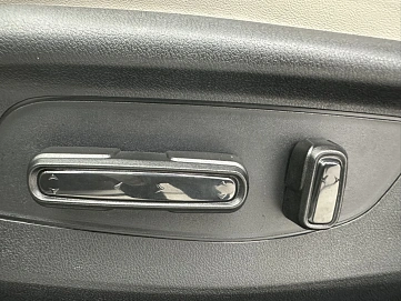 Honda Vezel, 2022г, передний привод, вариатор