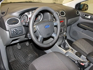 Ford Focus, 2011г, передний привод, механика