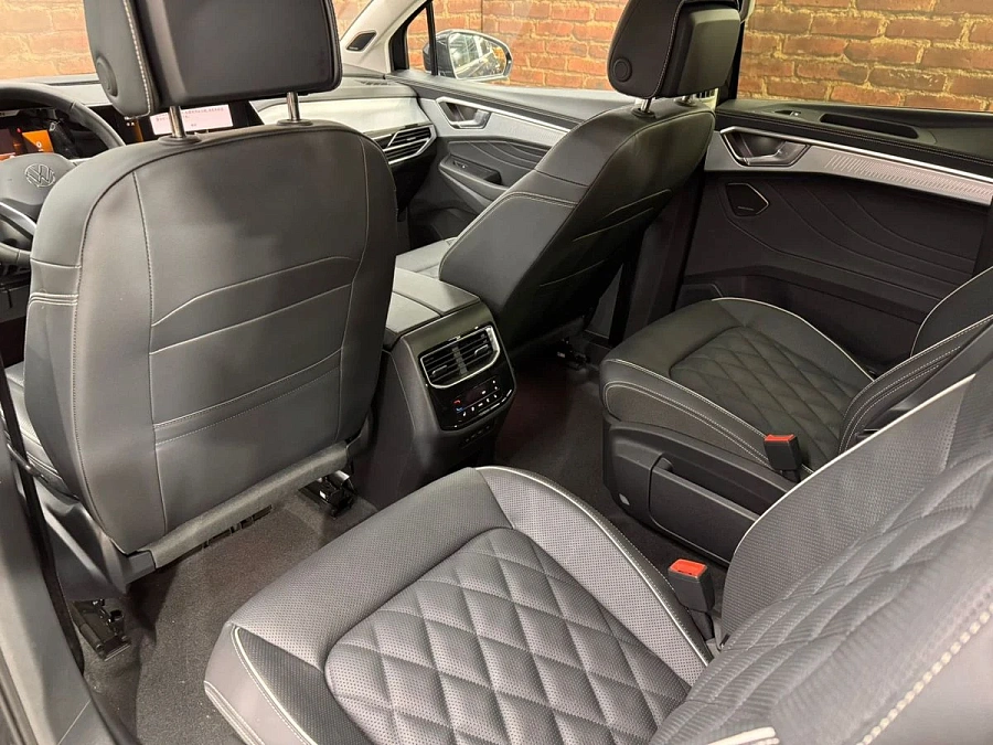 Volkswagen Talagon, 2025г., полный привод, робот