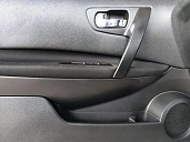 Nissan Qashqai, 2013г., передний привод, вариатор