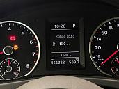 Volkswagen Tiguan, 2012г., передний привод, робот
