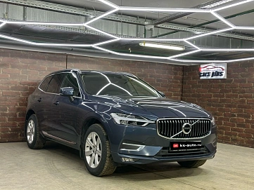 Volvo XC60, 2019г, полный привод, автомат
