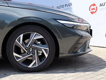 Hyundai Elantra, 2024г, передний привод, вариатор