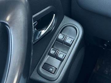 Renault Duster, 2015г, полный привод, автомат