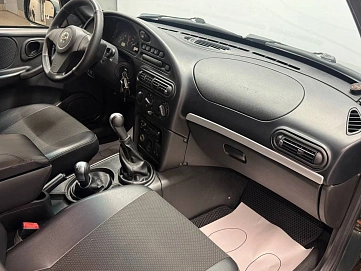 Chevrolet Niva, 2011г., полный привод, механика
