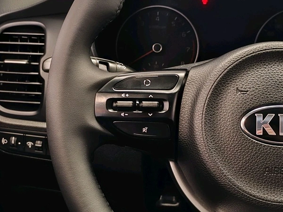 Kia Rio, 2017г., передний привод, механика