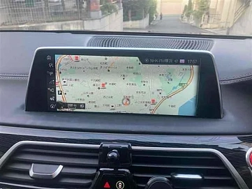 BMW 7 серии, 2017г, задний привод, автомат