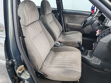 Lada (ВАЗ) 2112, 2006г, передний привод, механика